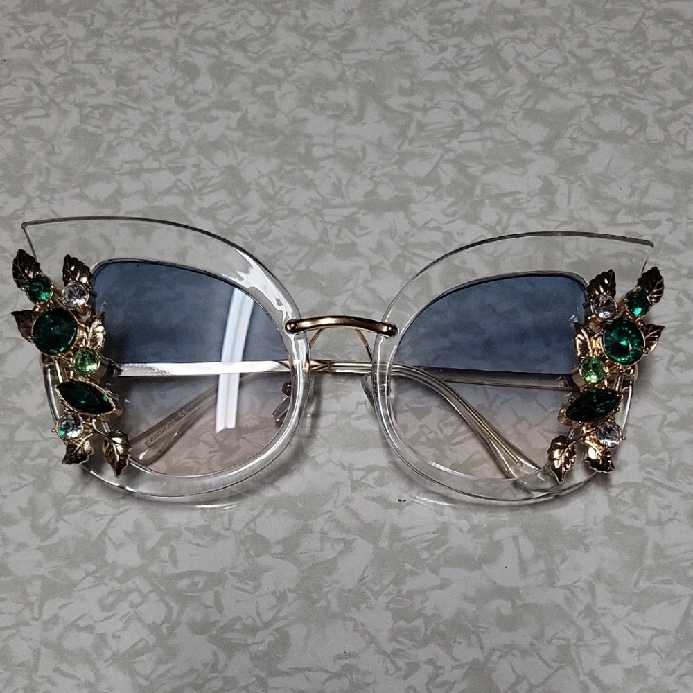 Elegant Gold and Green Embellished Sunglasses